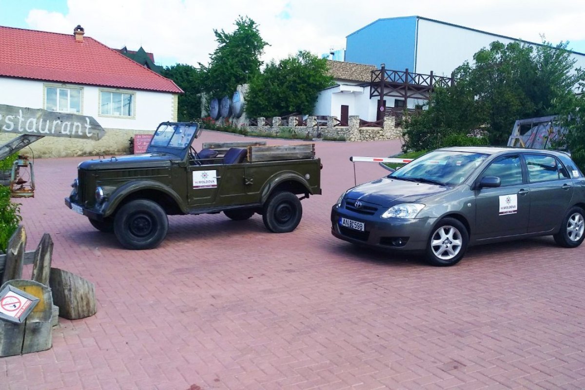 ROUND TRANSFER  AIRPORT-HOTEL-AIRPORT 